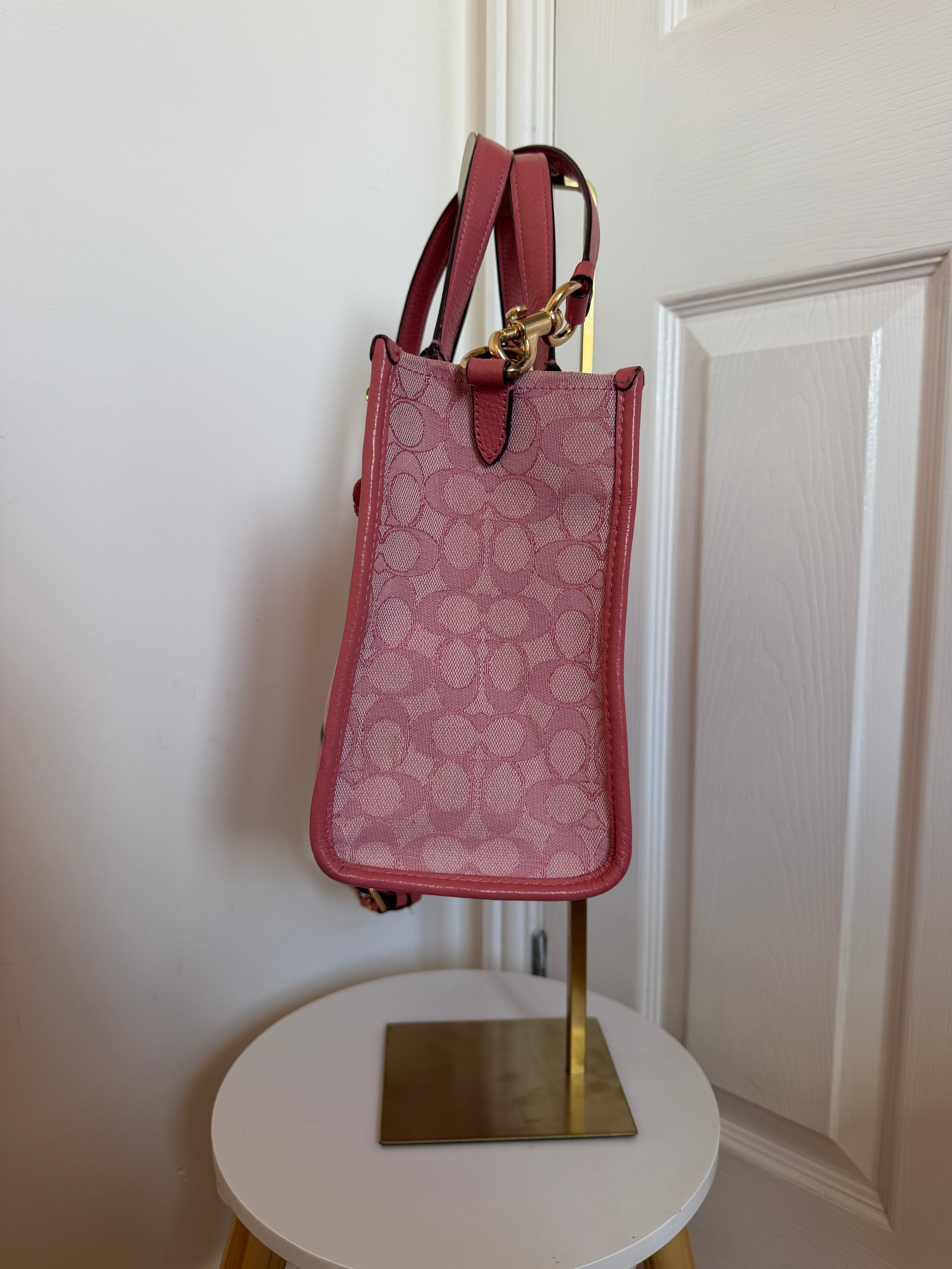 Coach Dempsey Caryall Pink
