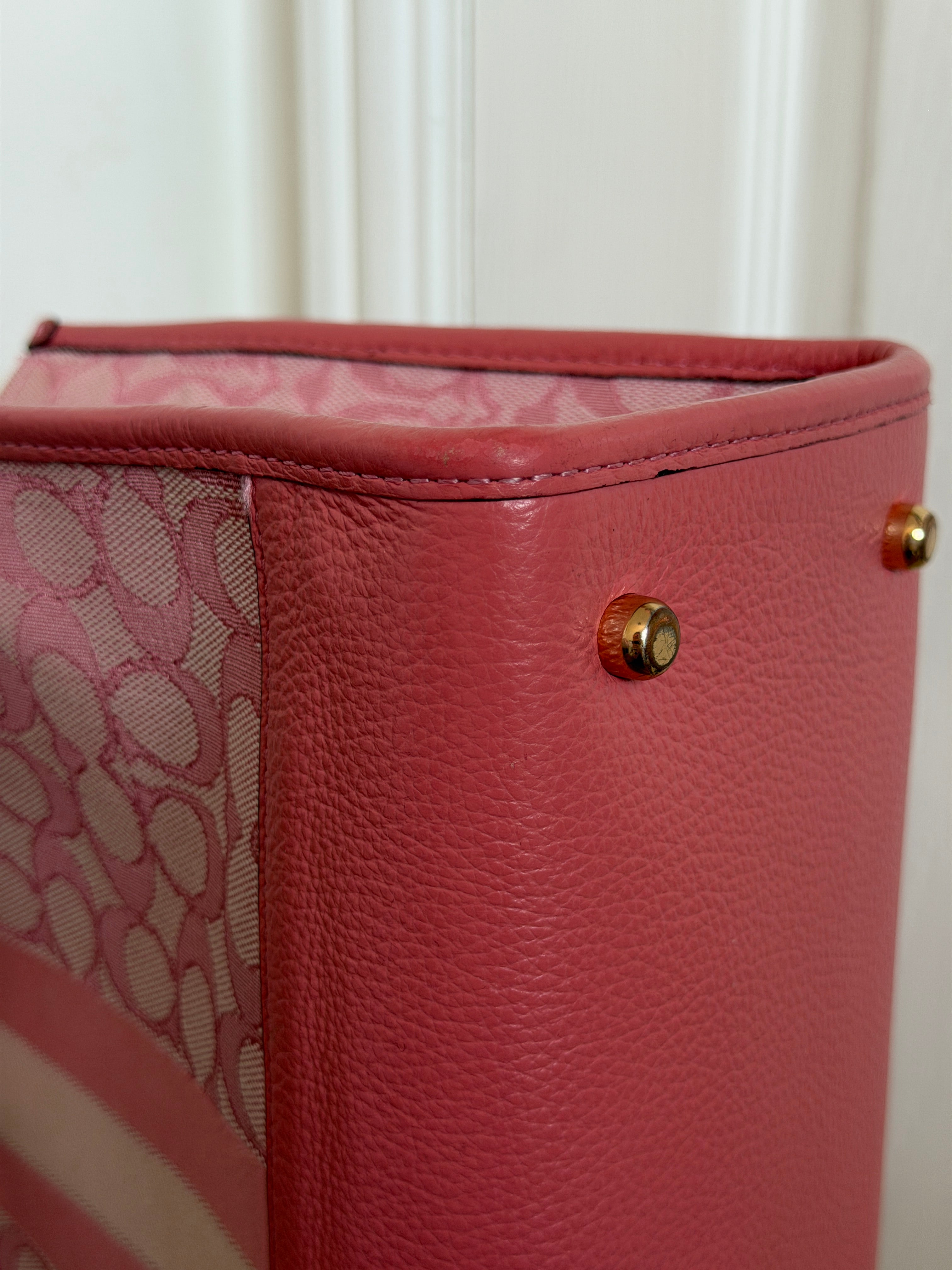 Coach Dempsey Caryall Pink