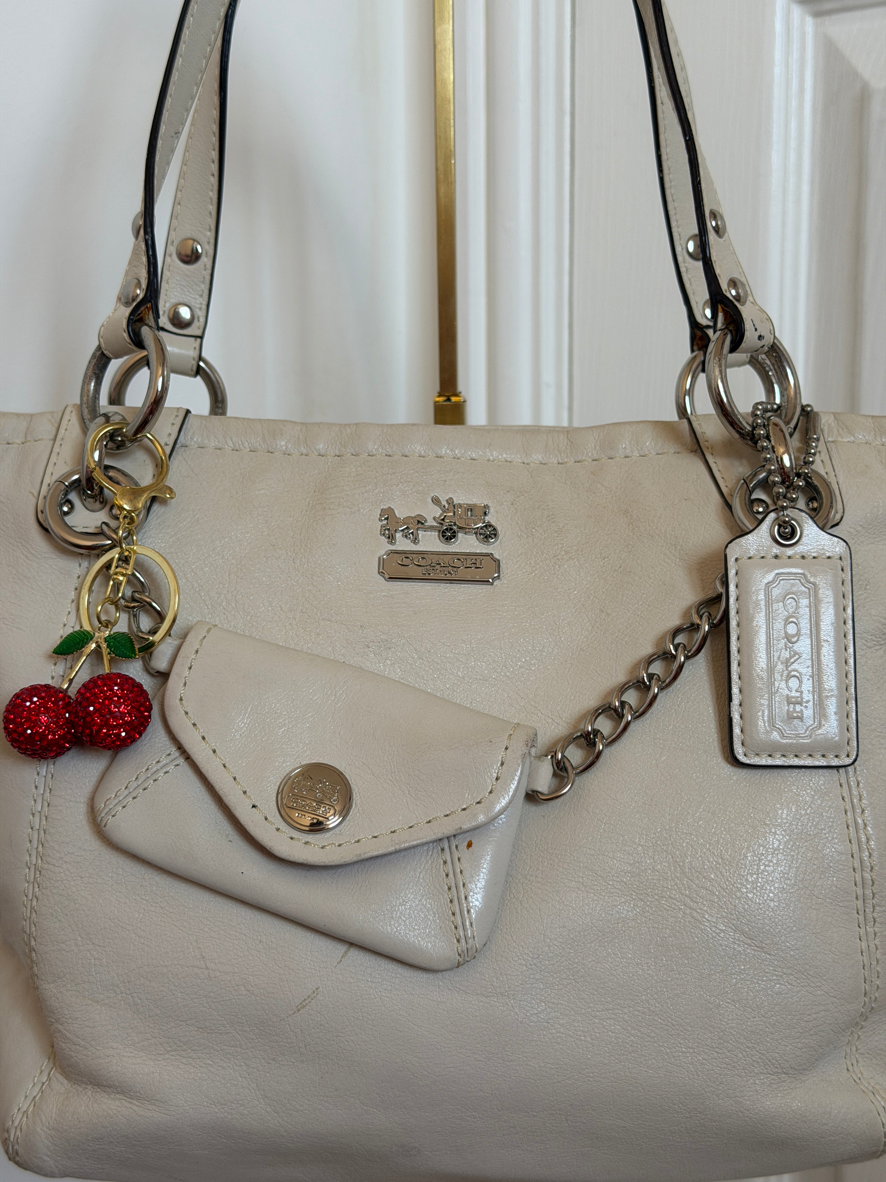 Coach Madison Bag w/ Detachable strap and chain pouch
