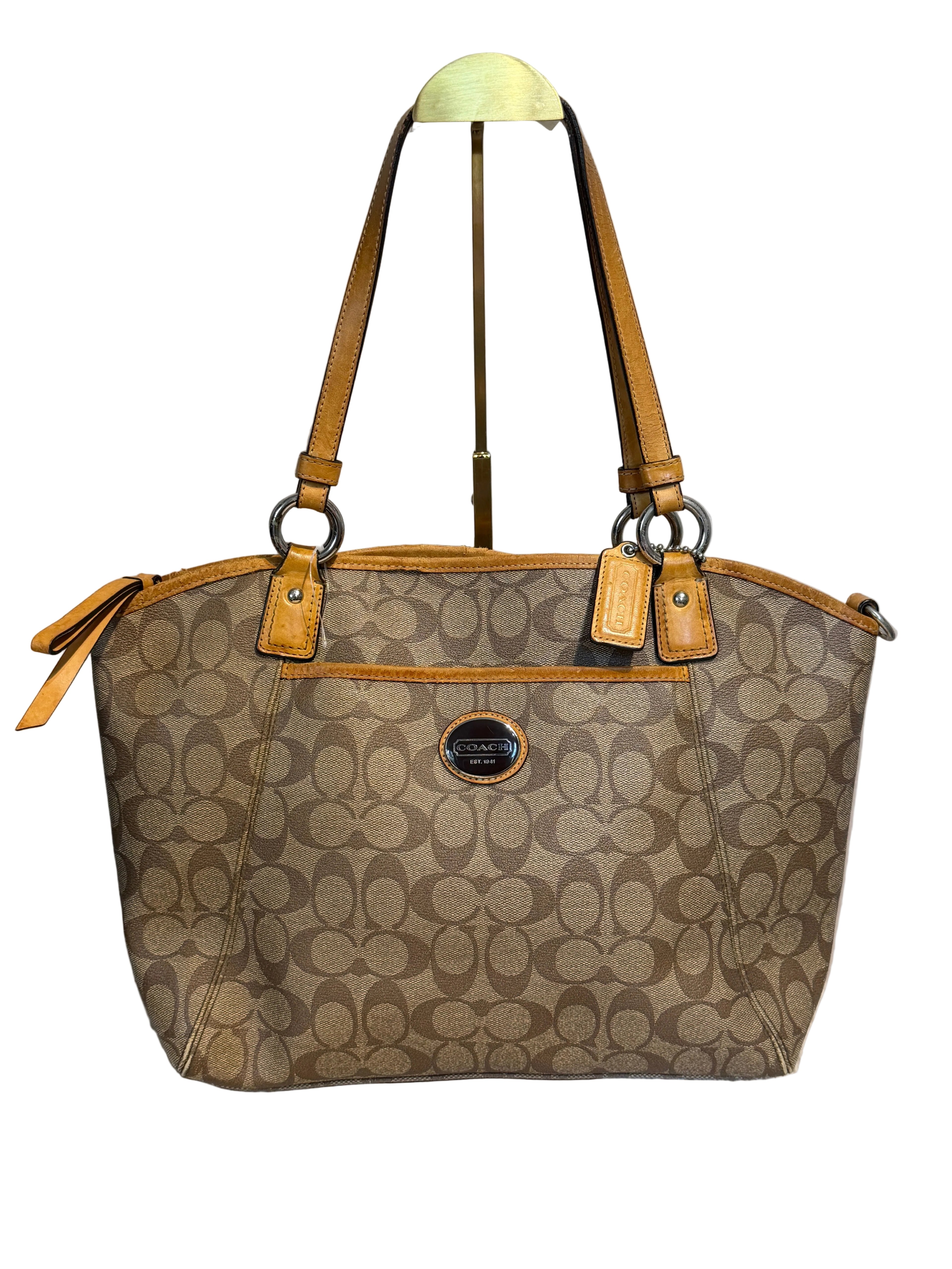 Coach Peyton Signature tote