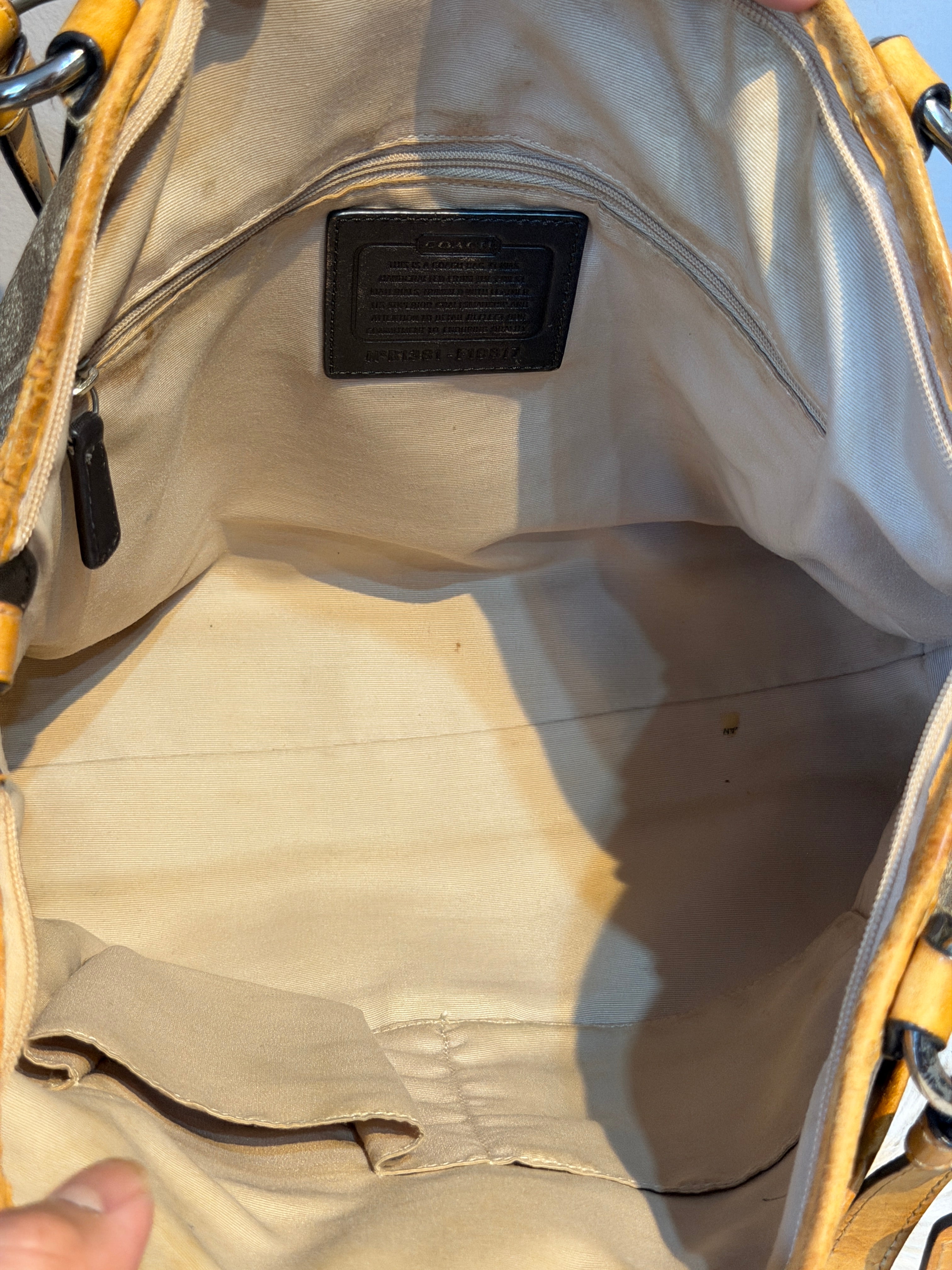 Coach Peyton Signature tote